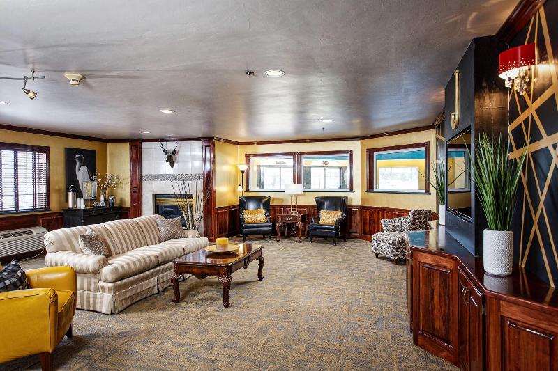 Hotel J Green Bay image