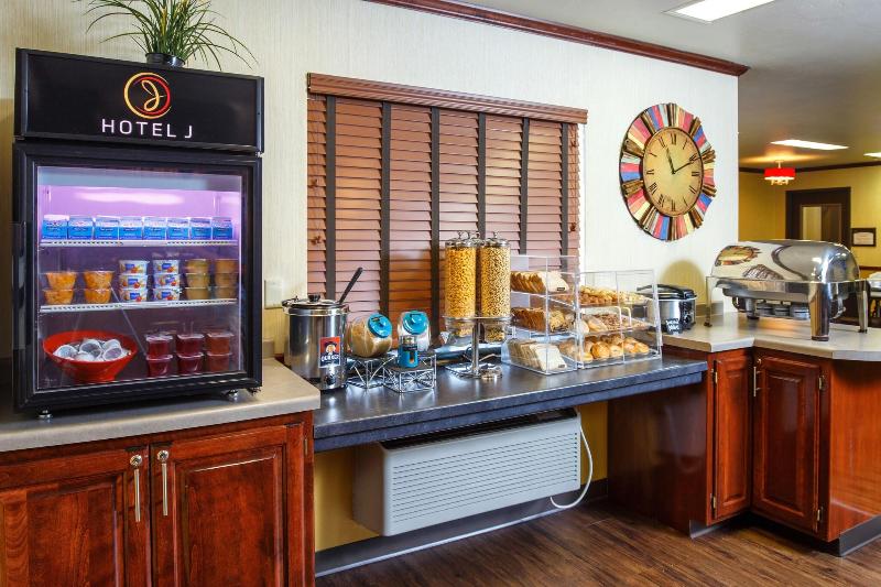 Hotel J Green Bay image