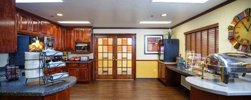 Hotel J Green Bay image