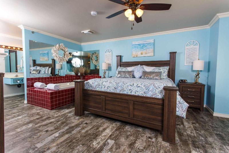 Hotel J Green Bay image