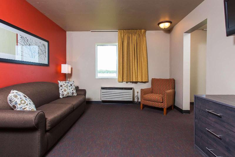 Hotel J Green Bay image