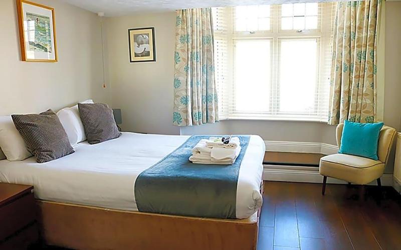 The Oyster Smack Inn image