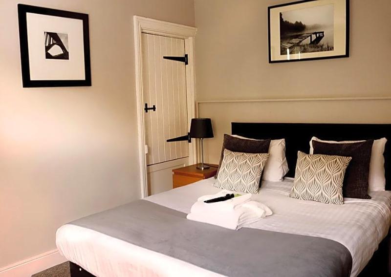 The Oyster Smack Inn image