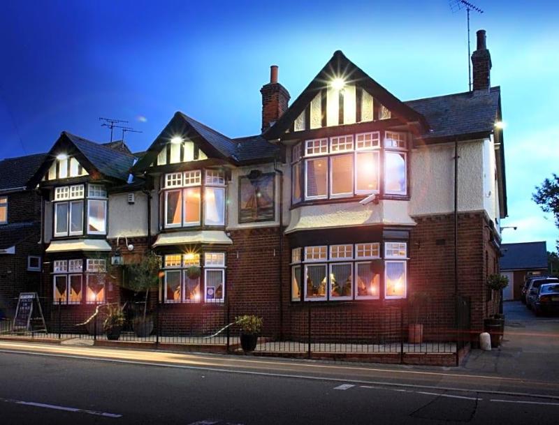 The Oyster Smack Inn image