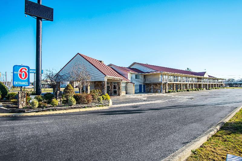 Motel 6 Manchester, Tn — general view