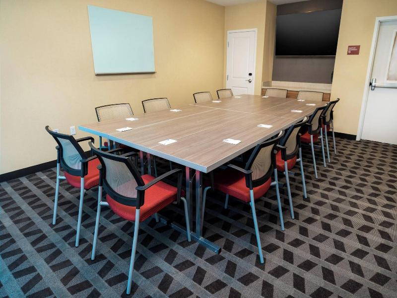 Towneplace Suites By Marriott Irvine Lake Forest image