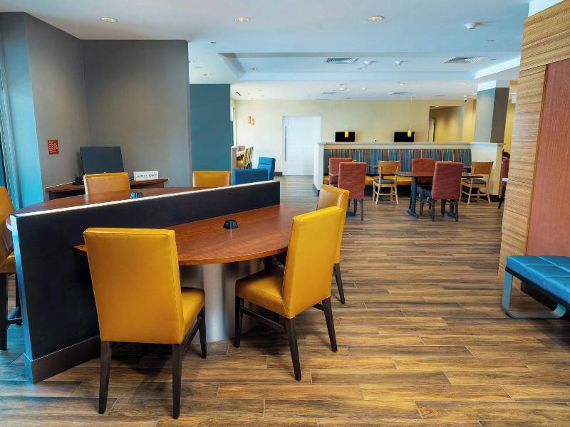 Towneplace Suites By Marriott Irvine Lake Forest image