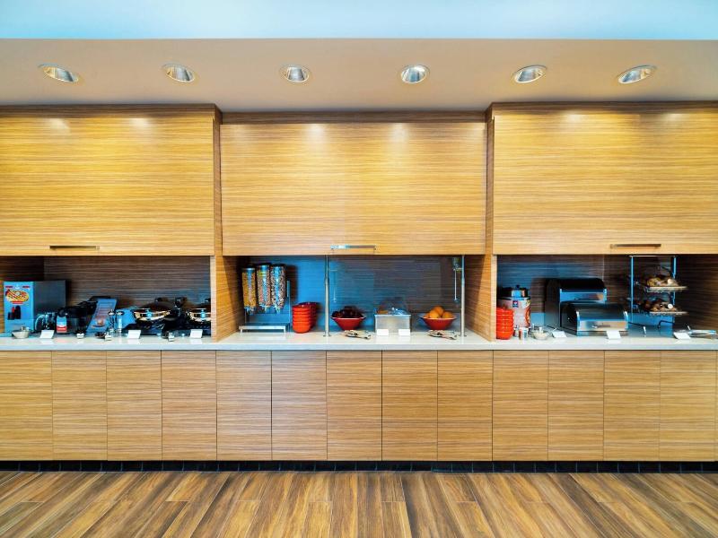 Towneplace Suites By Marriott Irvine Lake Forest image