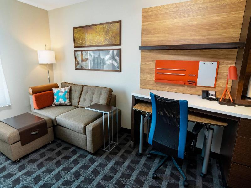 Towneplace Suites By Marriott Irvine Lake Forest image