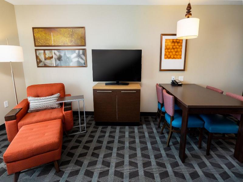 Towneplace Suites By Marriott Irvine Lake Forest image