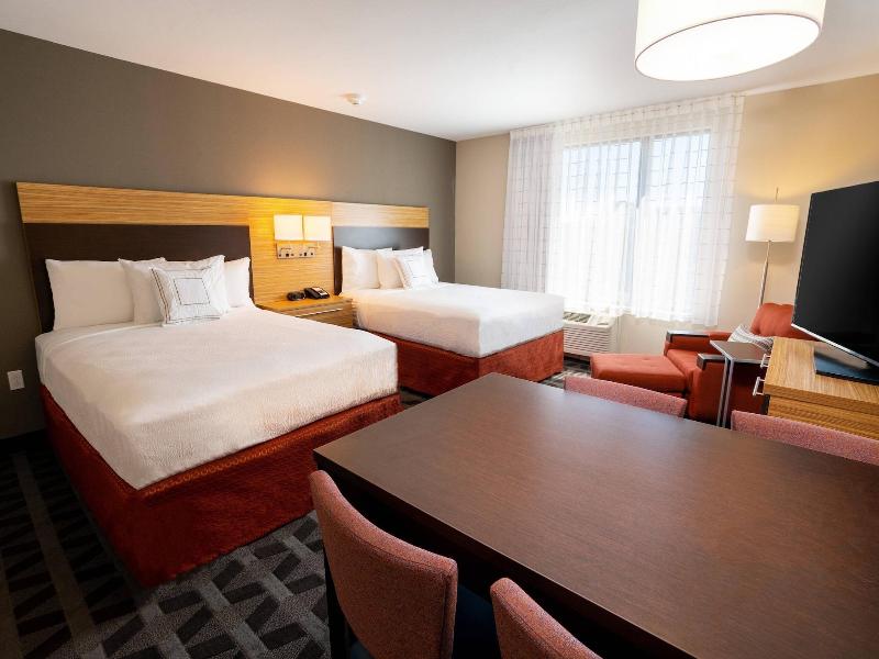 Towneplace Suites By Marriott Irvine Lake Forest image