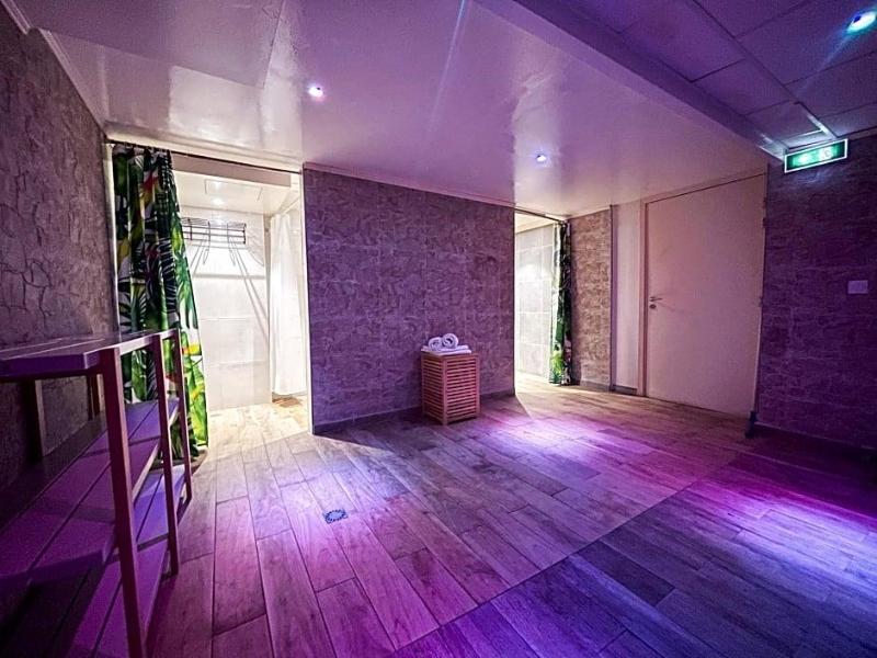 Atmosphère Hotel image