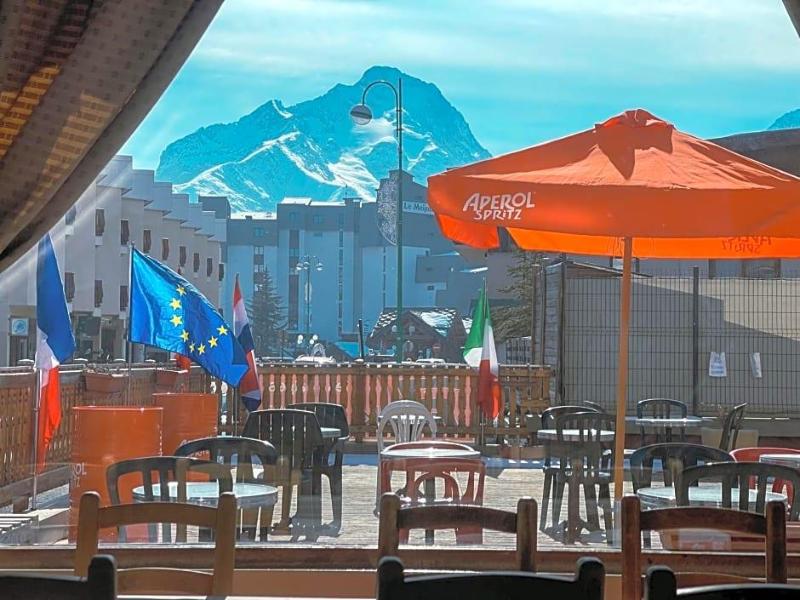 Atmosphère Hotel image