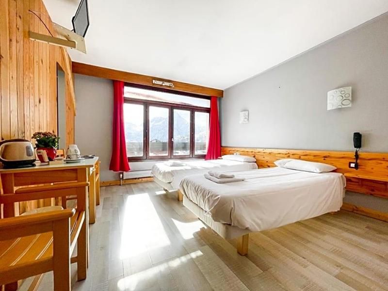 Atmosphère Hotel image
