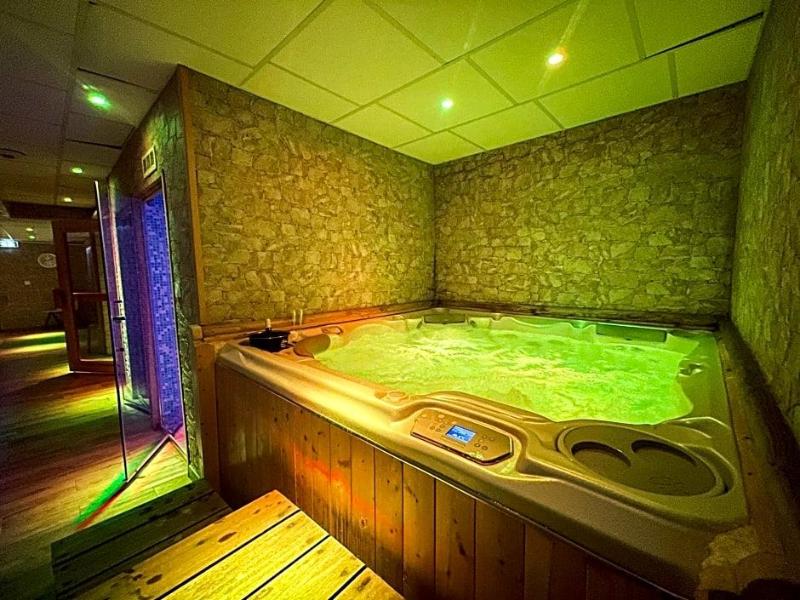 Atmosphère Hotel image
