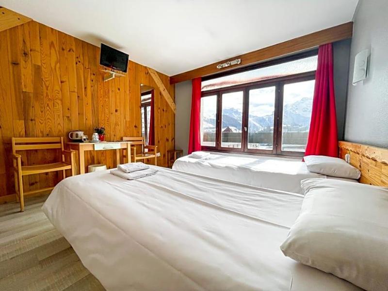 Atmosphère Hotel image