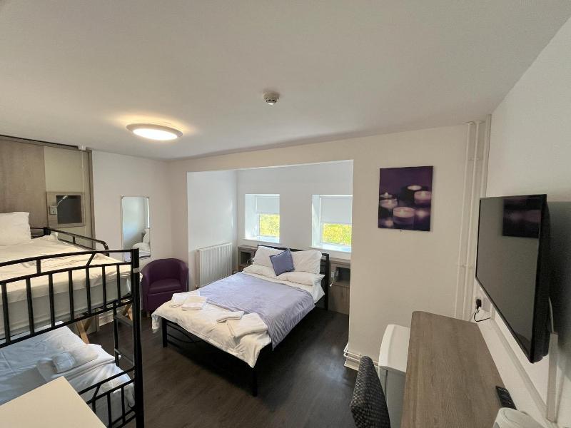 Dare Valley Country Park Accommodation image