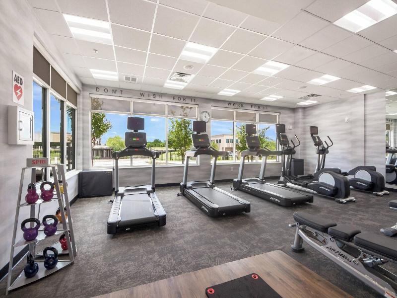 Fairfield Inn & Suites by Marriott Dallas Plano/Fr image