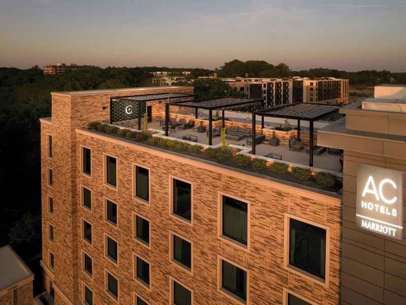 Ac Hotel By Marriott Charlotte Southpark image