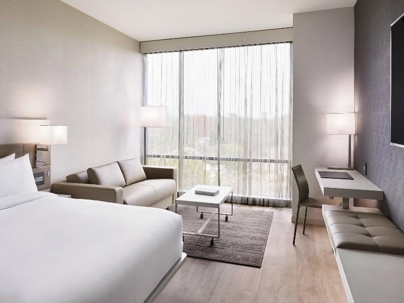 Ac Hotel By Marriott Charlotte Southpark image
