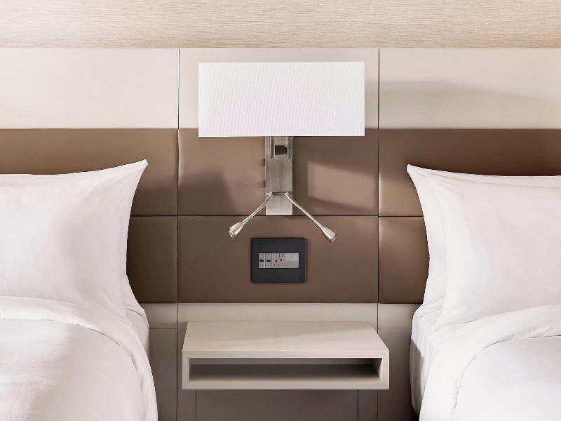 Ac Hotel By Marriott Charlotte Southpark image