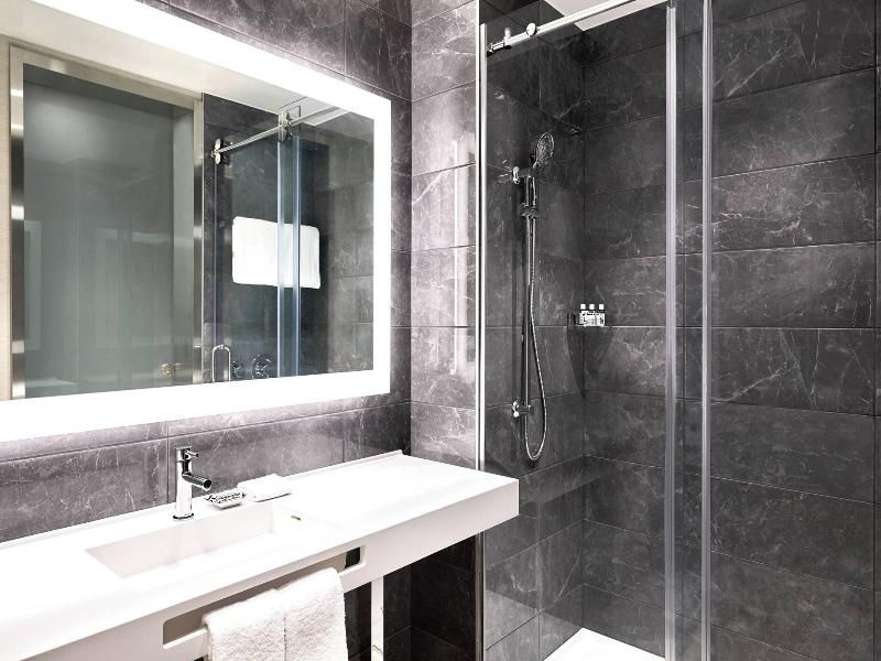 Ac Hotel By Marriott Charlotte Southpark image