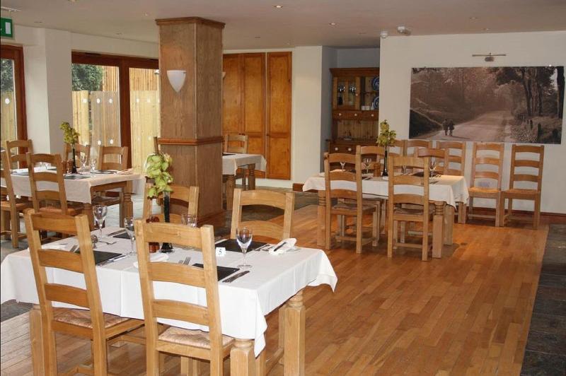 Cottage Lea's Country Hotel & Restaurant image