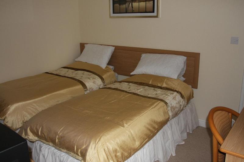 Cottage Lea's Country Hotel & Restaurant image