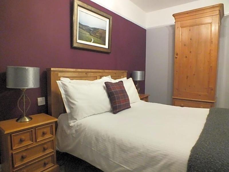 Devonshire Arms Inn image