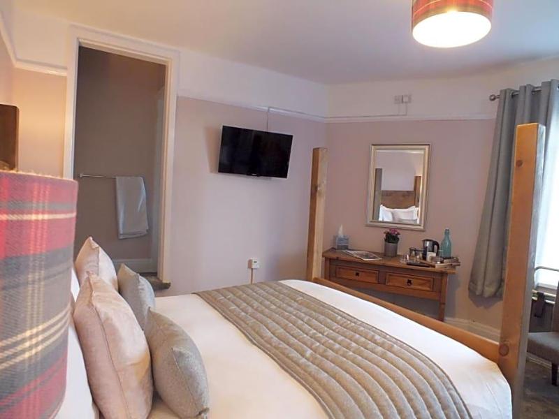 Devonshire Arms Inn image