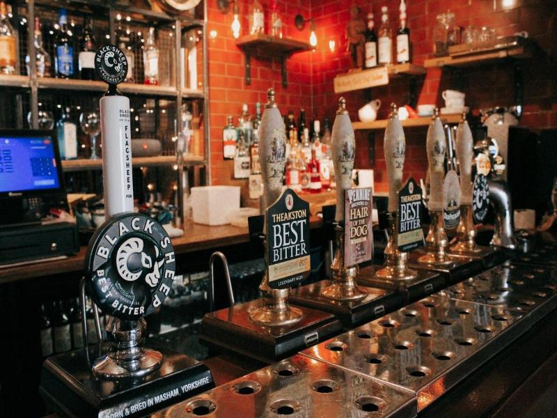Bay Horse Masham image