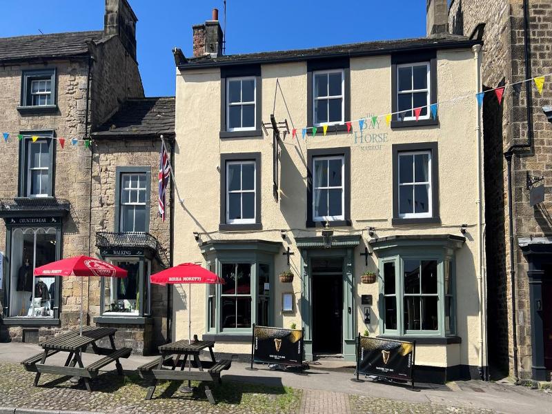 Bay Horse Masham image