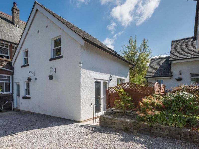 Lakeside Country Guest House