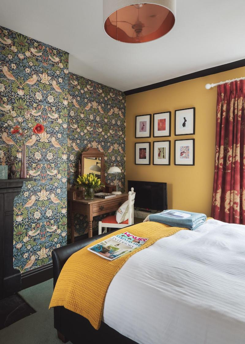 One Drake Road B&B image