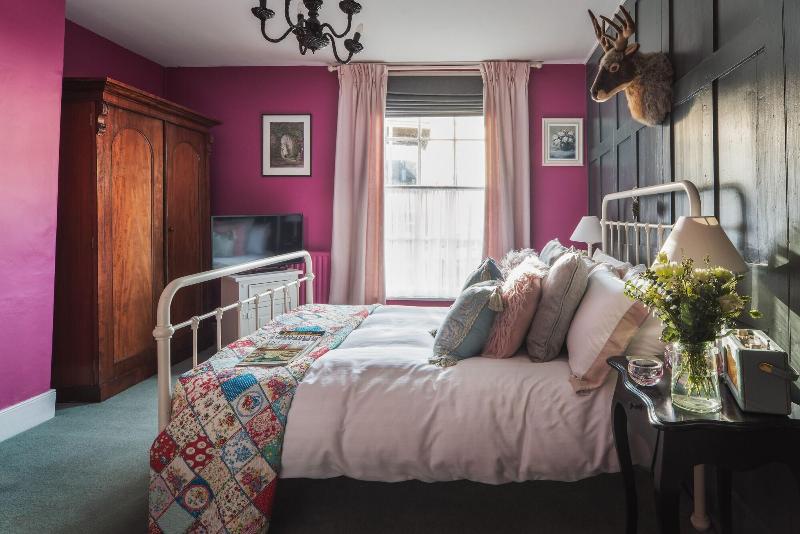 One Drake Road B&B image
