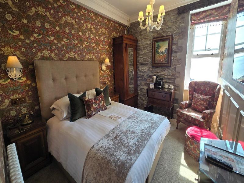 Camelot Castle Hotel image