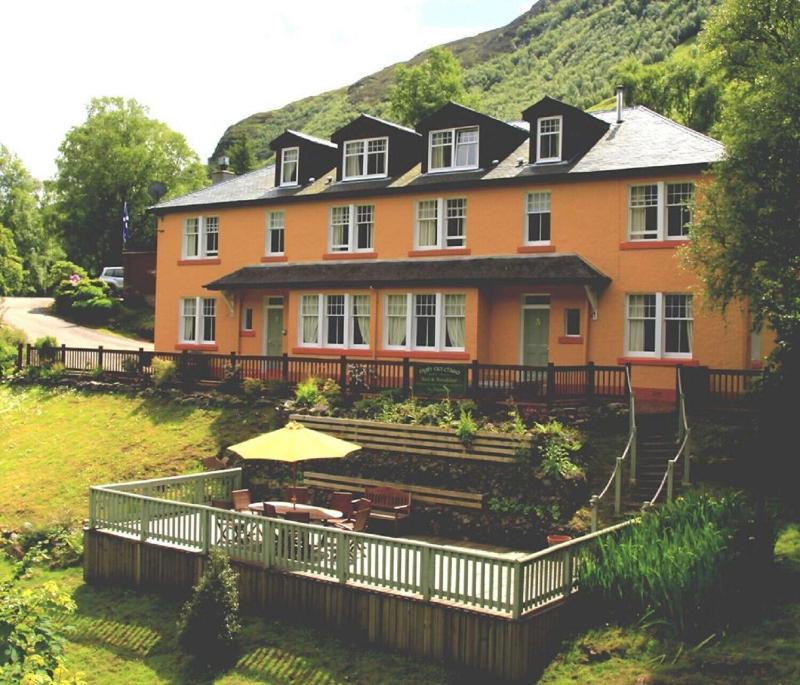 Tigh Na Cheo Guest House image