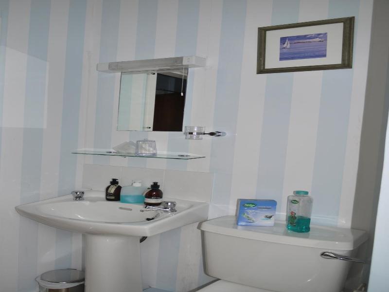 Tigh Na Cheo Guest House image