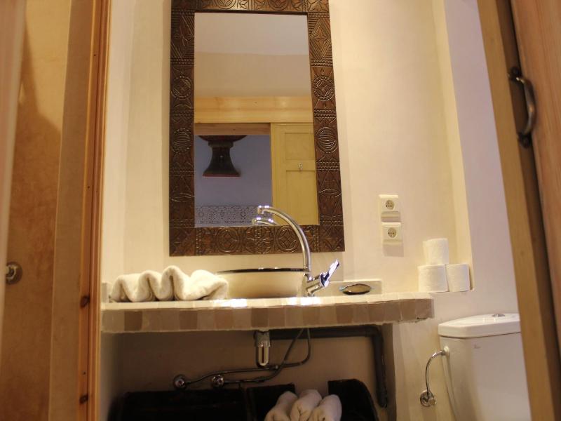 Riad Celia image