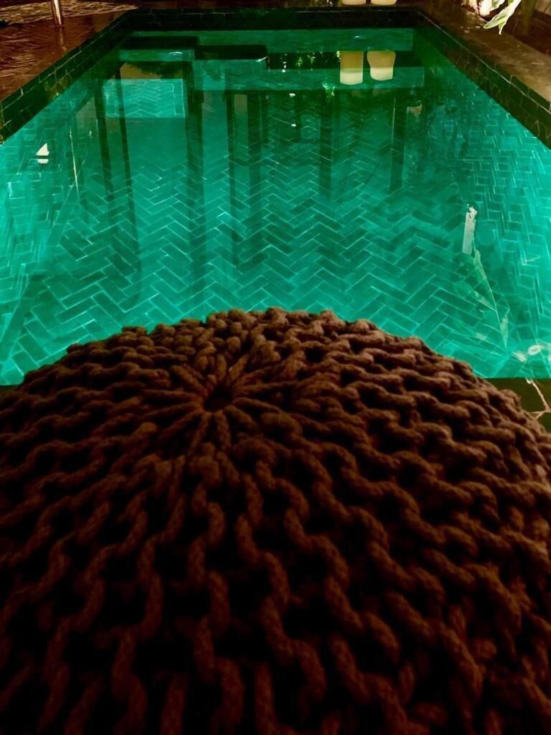 Riad Yasaman image
