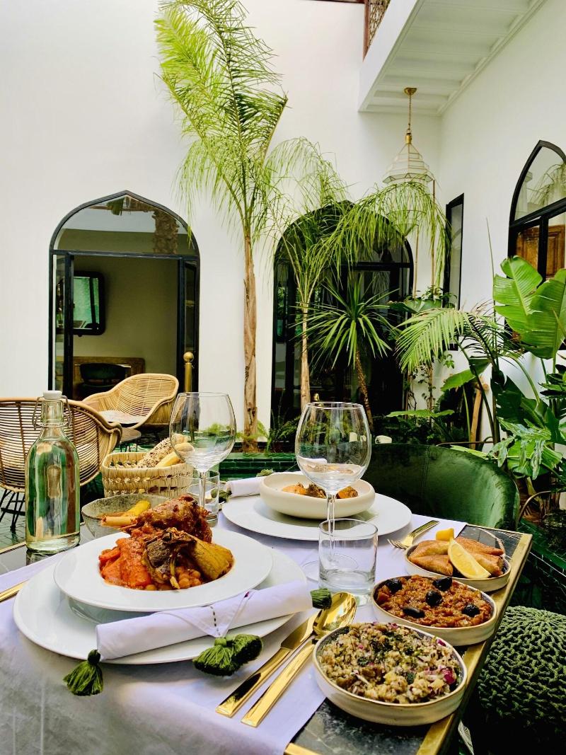 Riad Yasaman image