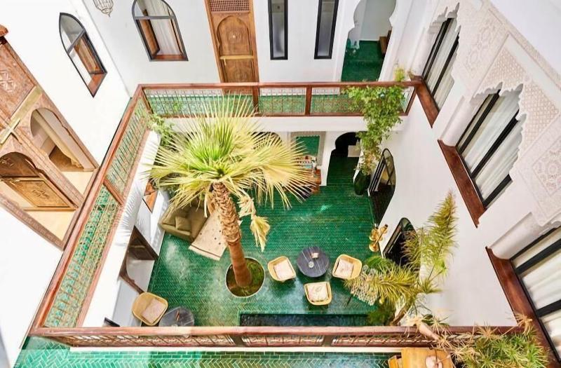Riad Yasaman image