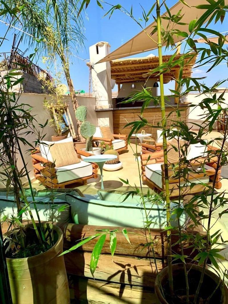 Riad Yasaman image