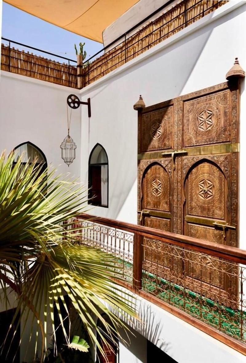 Riad Yasaman image