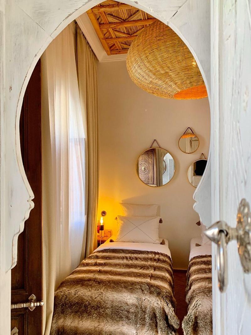 Riad Yasaman image