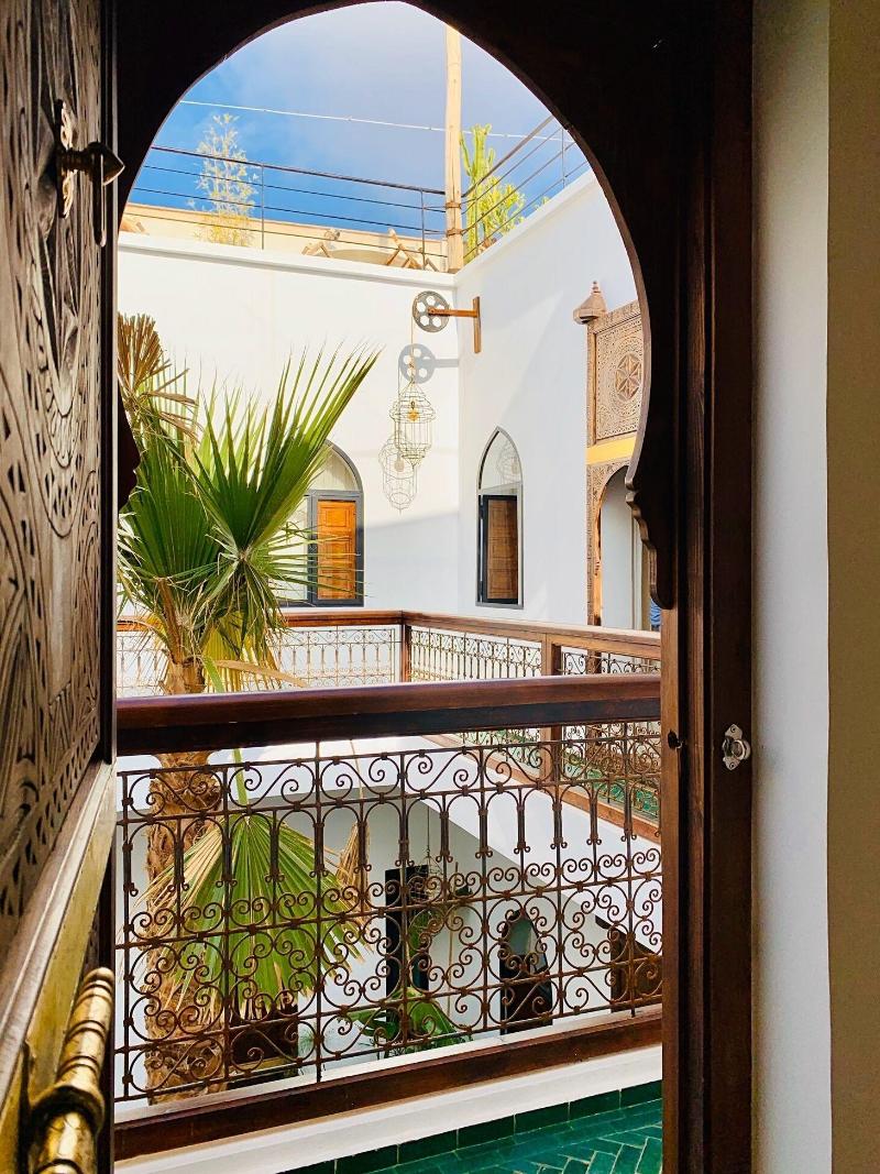 Riad Yasaman image