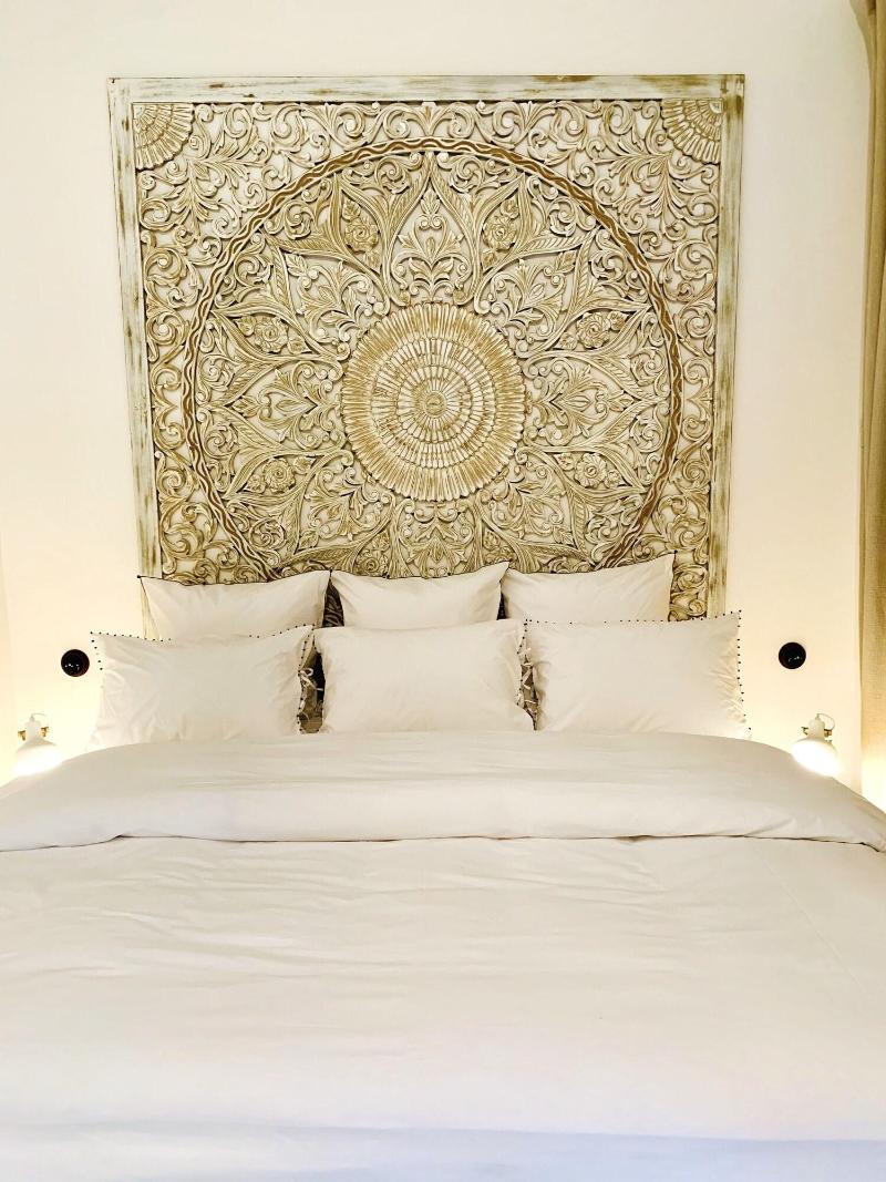 Riad Yasaman image