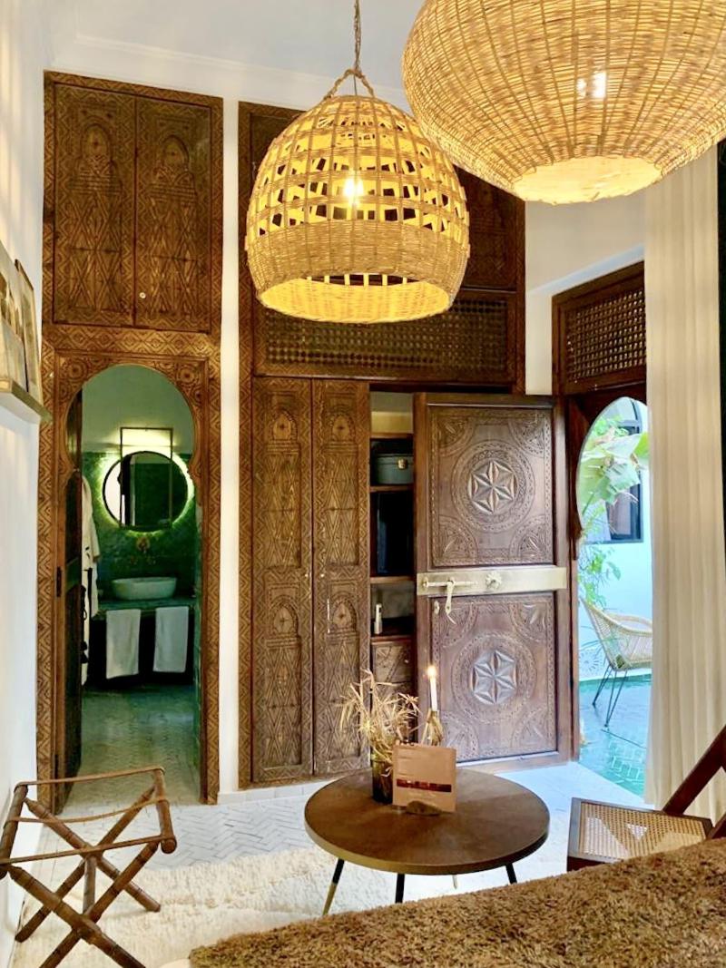 Riad Yasaman image