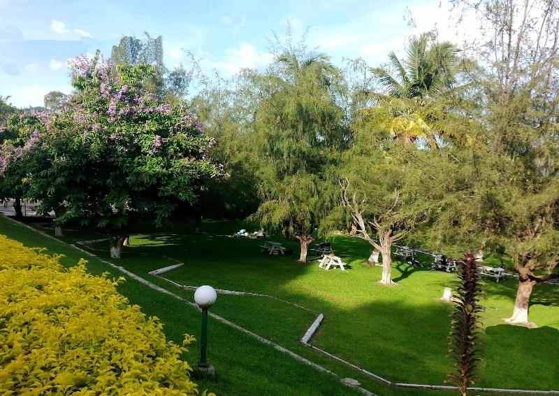 Paradise Resort, Lake Bosomtwe image