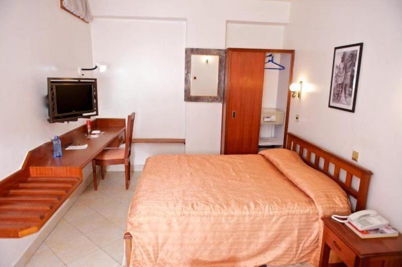 Paris Hotel image
